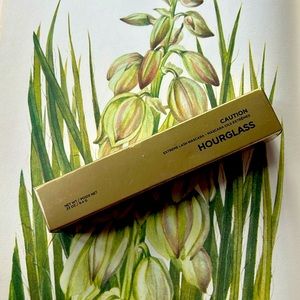 New Hourglass caution mascara